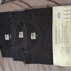3 (Three) - Dirt and Grind T-Shirts - Large - Black.